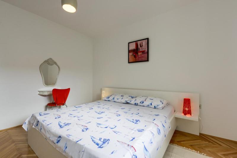 Apartments Yo Lee ビビニェ エクステリア 写真
